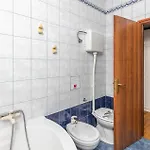 펜션 Pet Friendly In Spincici 카스타브