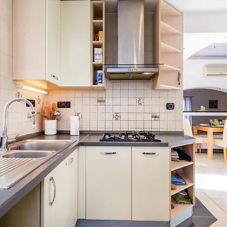 Vakantiehuis Pet Friendly In Spincici *