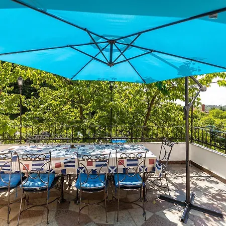 Pet Friendly In Spincici Vakantiehuis *