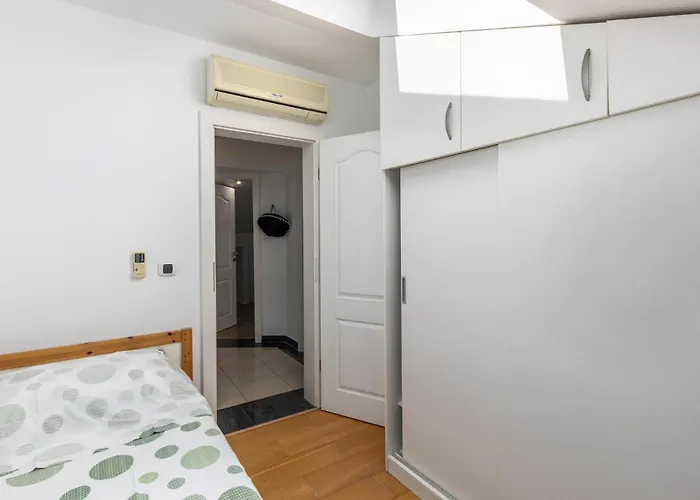 6 Bedroom Stunning In Spincici * Kastav