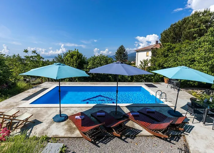 6 Bedroom Stunning In Spincici Kastav